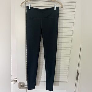 Athleta green/black high waisted leggings